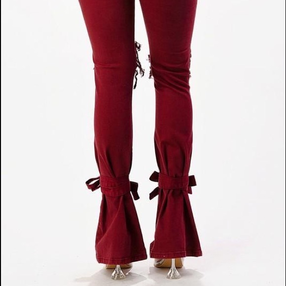 Ankle Tied Jeans available in Burgundy, high rise stretch fabric front destroyed - Picture 4 of 4